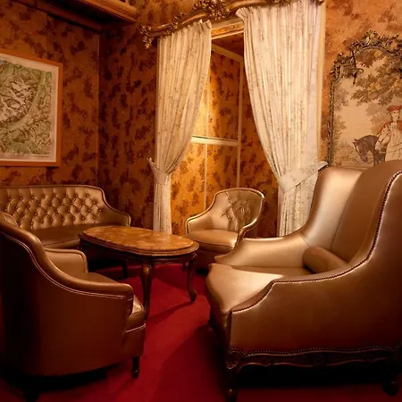 L'auberge D'helene Centre 그르노블